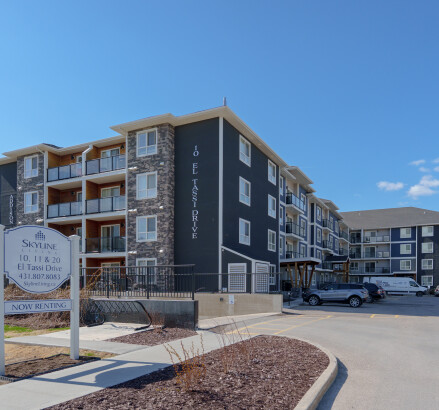 El Tassi Apartments rental photo at 10 11 & 20 El Tassi Drive, Winnipeg, MB