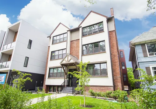 883 Grosvenor Avenue Apartment rental at 883 Grosvenor Avenue, Winnipeg, MB, R3M 0M5