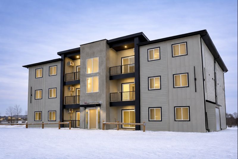 Downtown rental photo at 381 Stradbrook Avenue, Winnipeg, MB