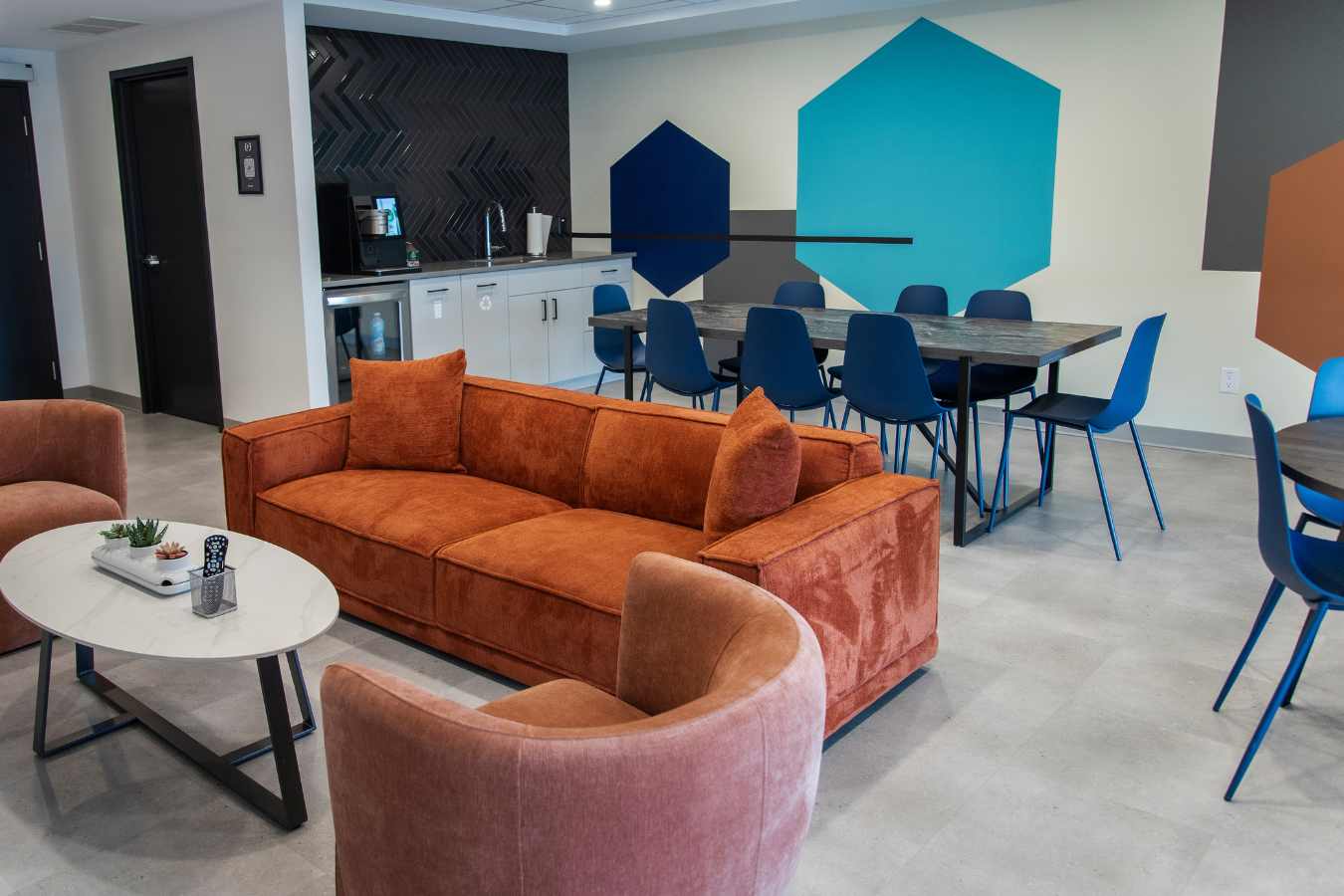The Pemby rental photo at 1025 Pembina Highway, Winnipeg, MB