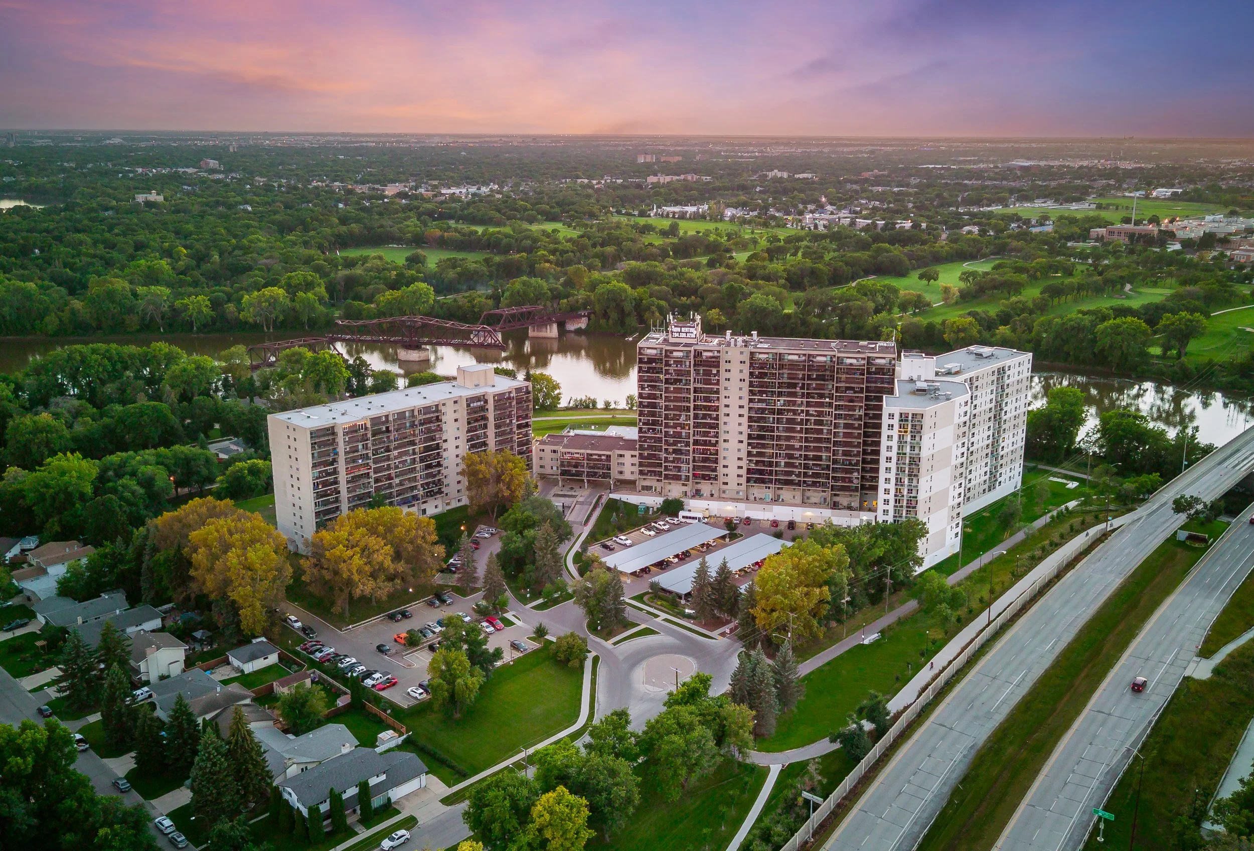 Edgewood Estates rental photo at 60 Whellams Lane, Winnipeg, MB, R2G 2G7