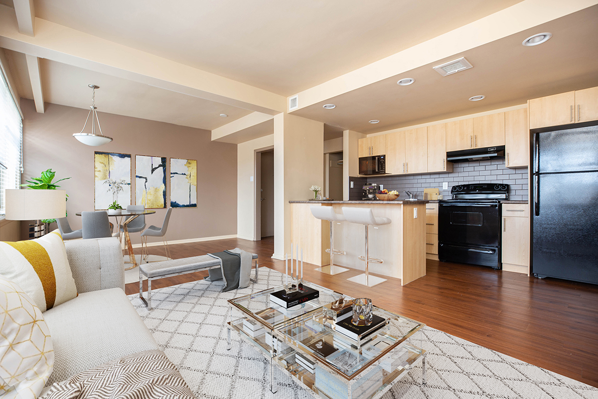 Lanark Gardens rental at 465 - 525 Lanark Street, Winnipeg, MB