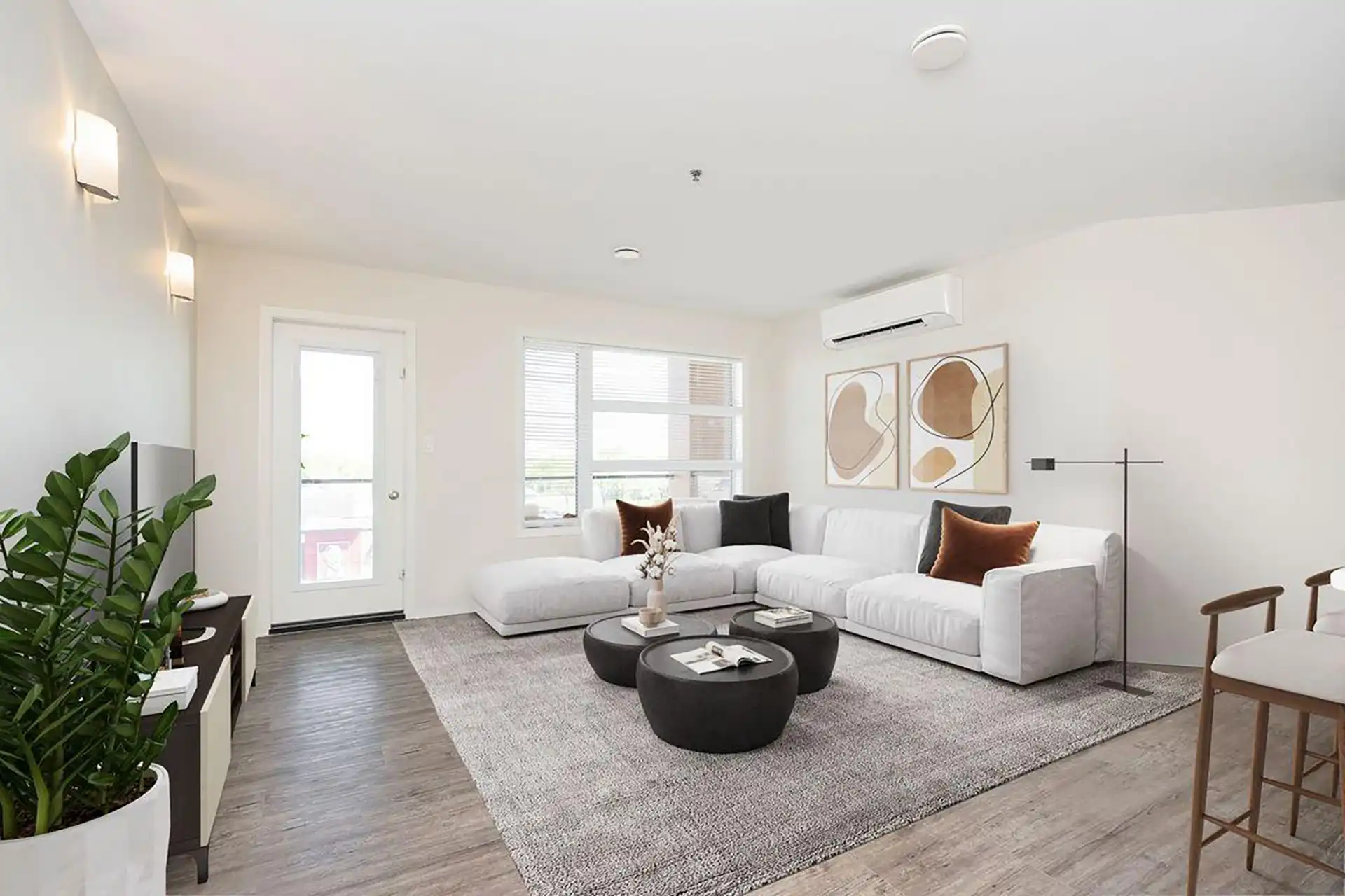 Park Place rental at 800 Ravelston Avenue West, Winnipeg, MB