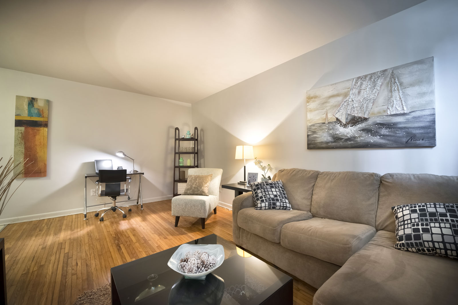 Fay Ellen Apartments rental photo at 309 Perth Avenue, Winnipeg, MB