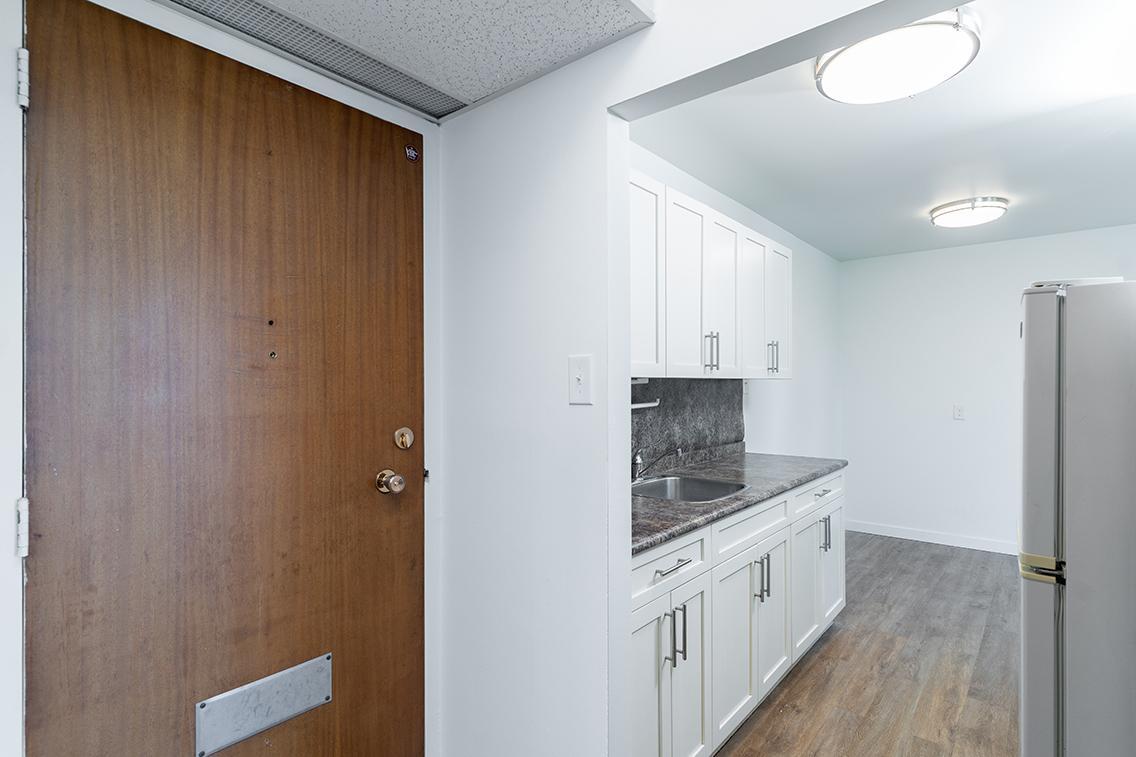 River Gardens rental photo at 21 Clayton Drive, Winnipeg, MB