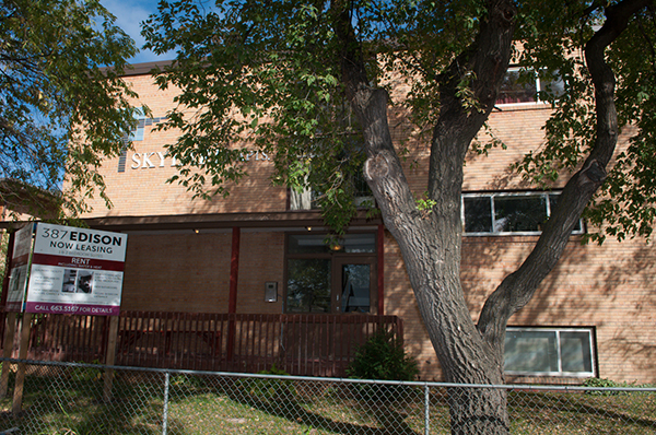 387 Edison Avenue rental at 387 Edison Avenue, Winnipeg, MB