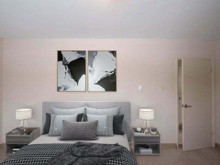 Markie Plaza rental photo at 410 St. Anne's Rd, Winnipeg, MB