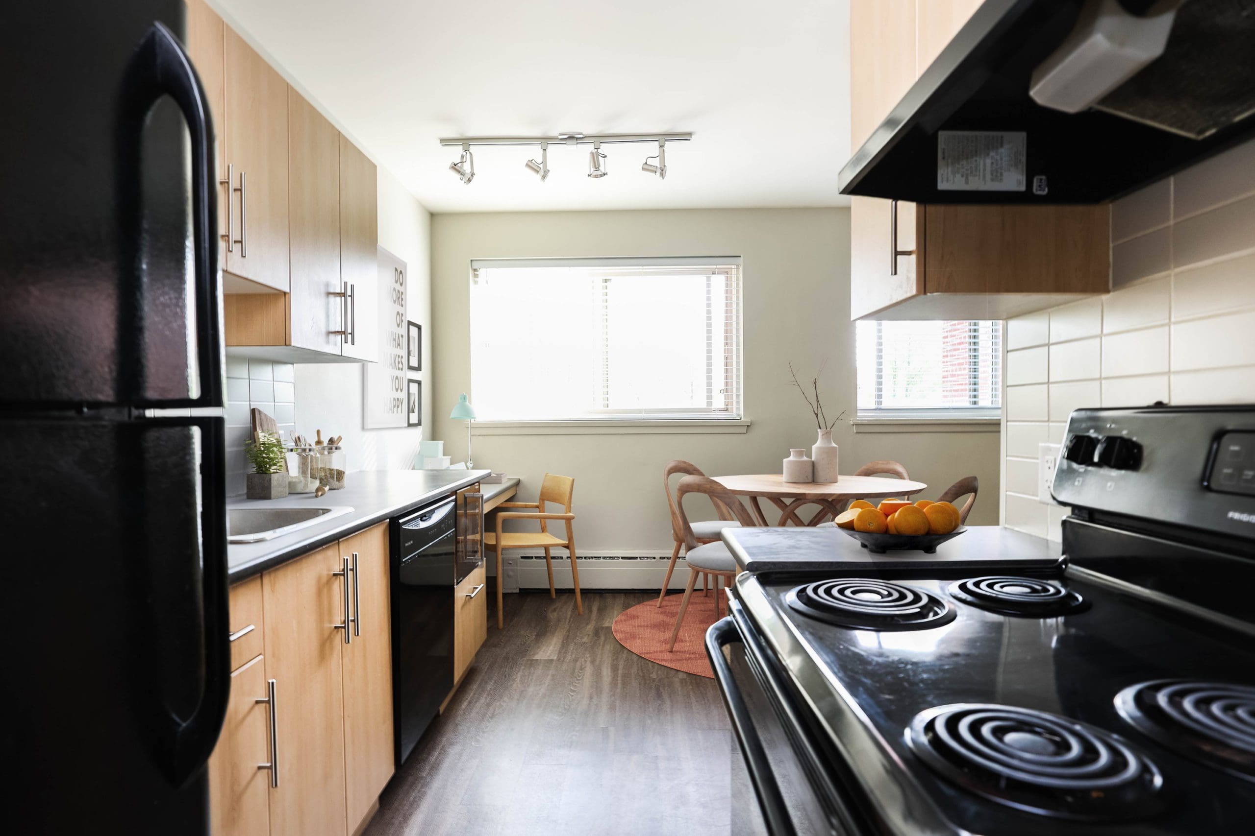 Oakton Manor rental photo at 279 River Avenue, Winnipeg, MB