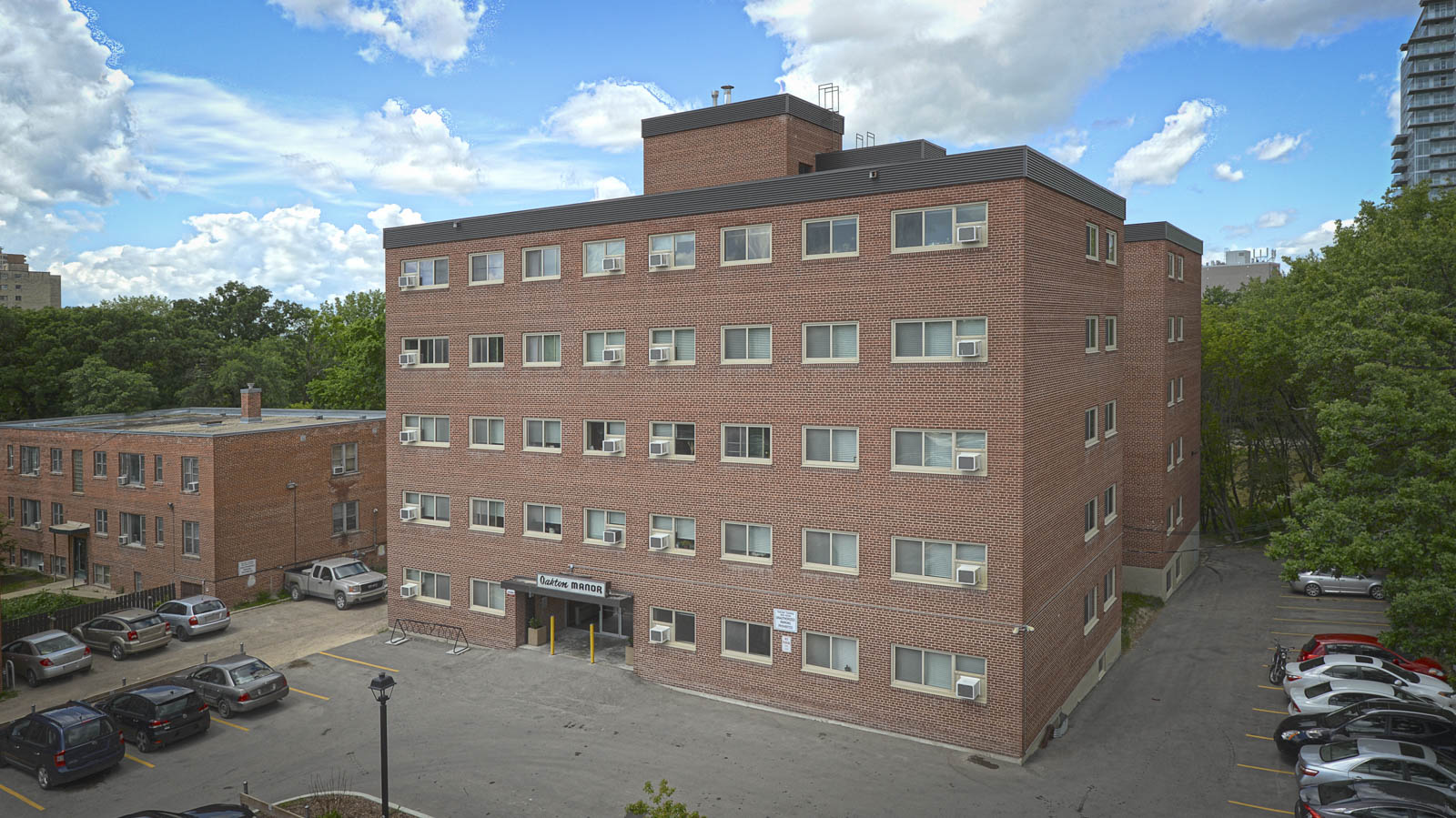 Oakton Manor rental photo at 279 River Avenue, Winnipeg, MB