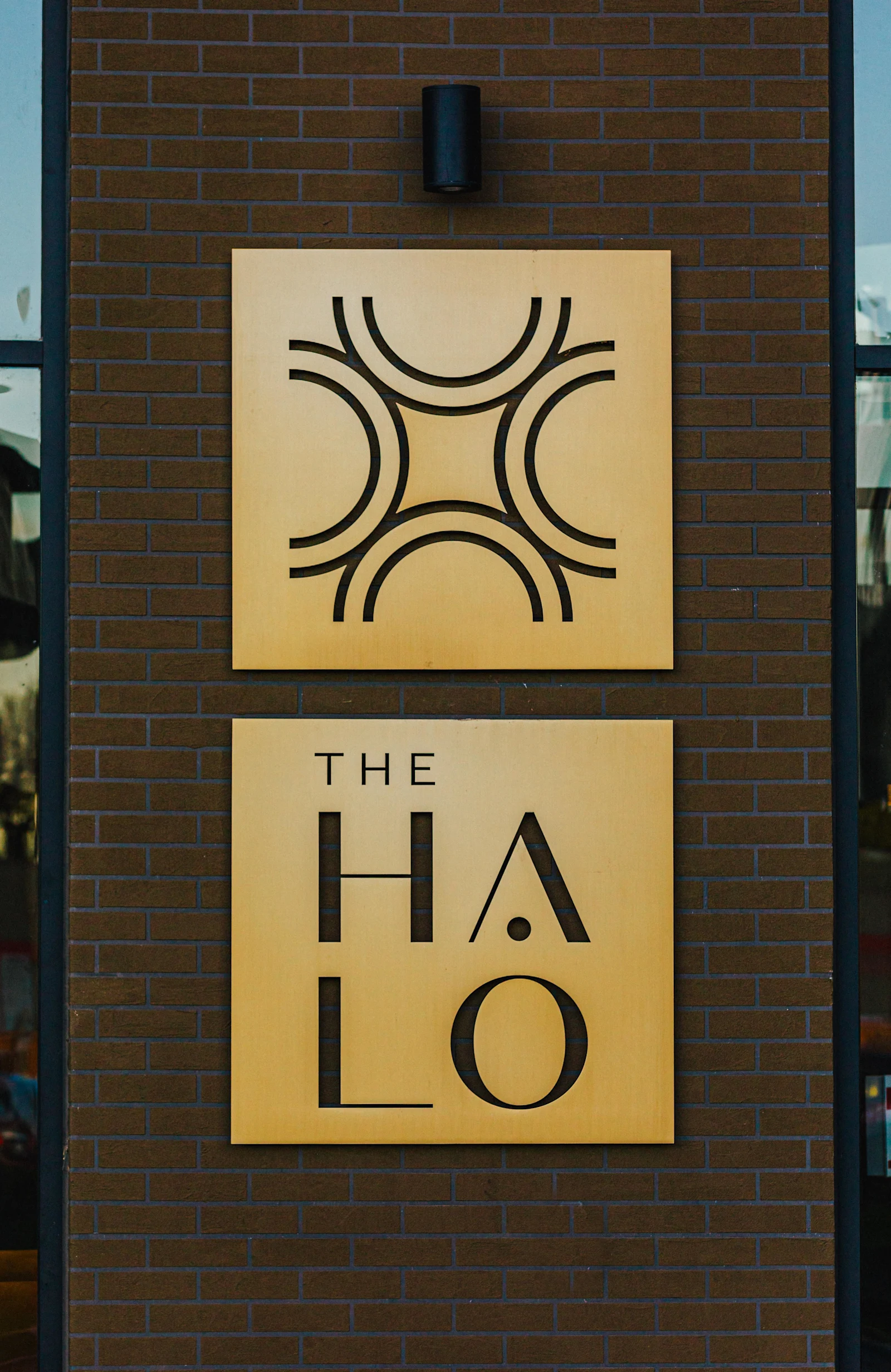 The Halo Apartments rental photo at 3015 Pembina Highway, Winnipeg, MB R3T 6H9