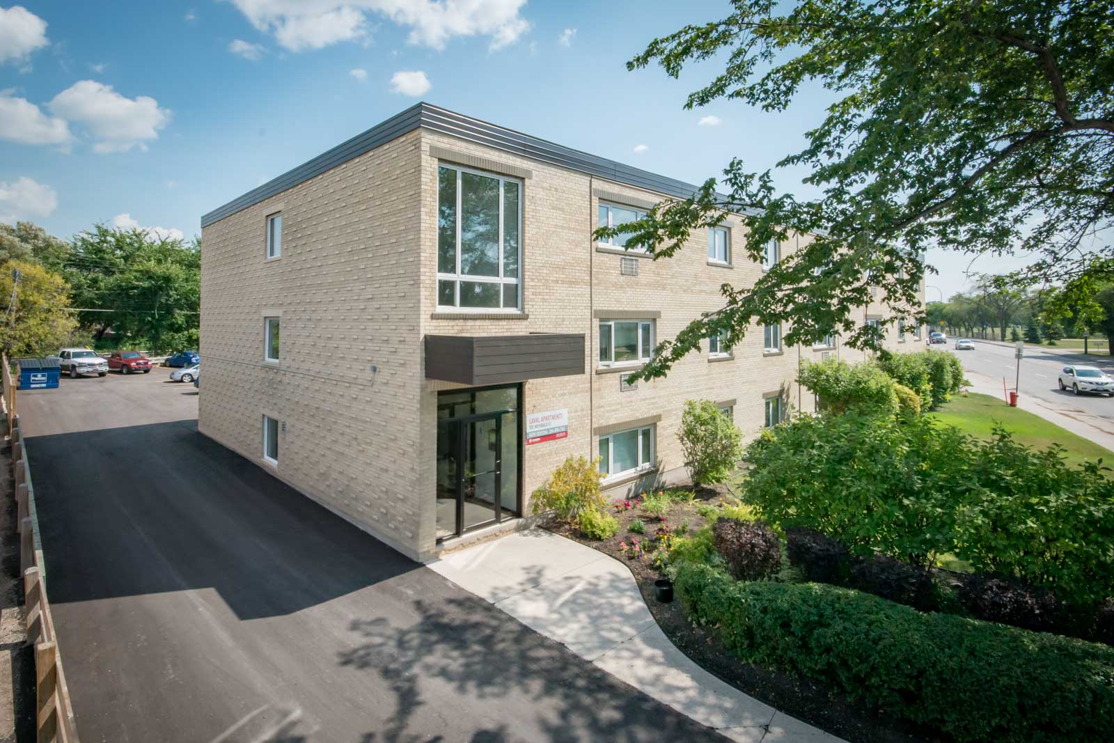 Laval Apartments rental at 932 Archibald Street, Winnipeg, MB