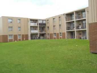 390 Partridge Ave rental at 390 Partridge Ave, Winnipeg, MB, R2V 3H5