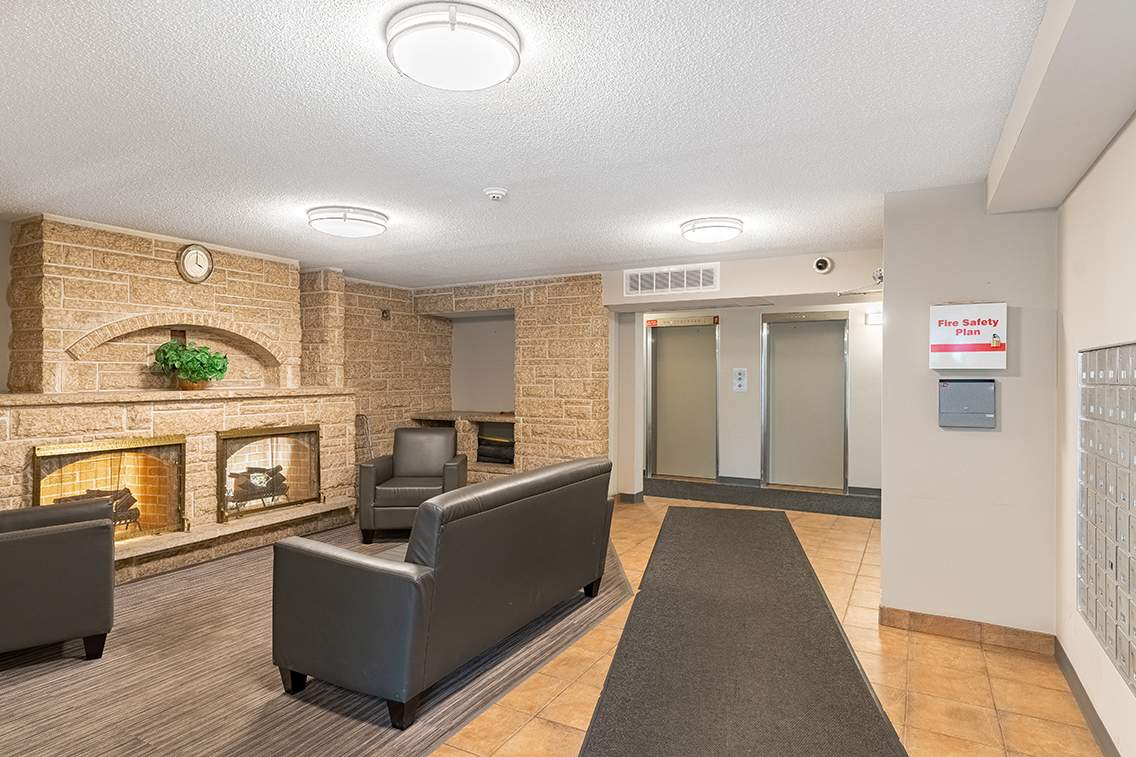 Granite House rental photo at 1100 Henderson Hwy., Winnipeg, MB