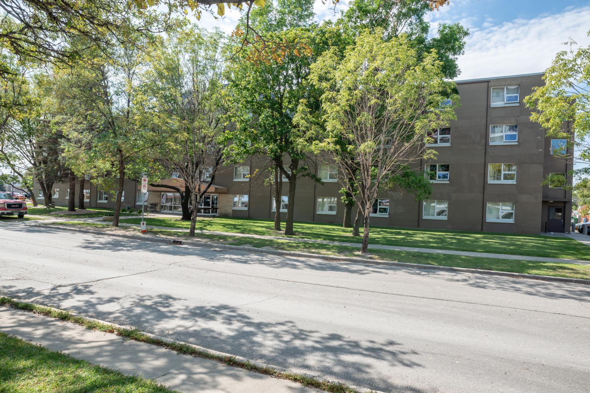 969 Cambridge Street rental at 969 Cambridge St., Winnipeg, MB