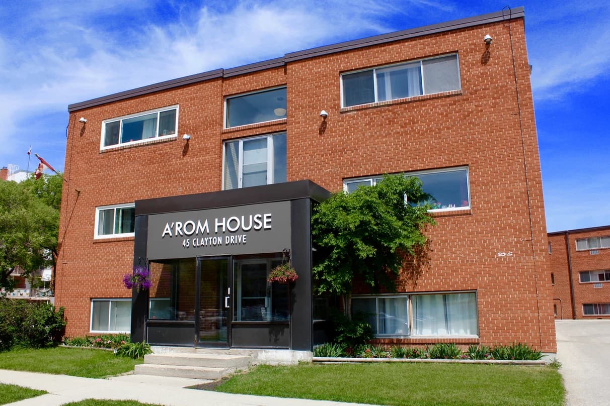45 Clayton Drive Winnipeg MB rental photo at 45 Clayton Drive, Winnipeg, MB