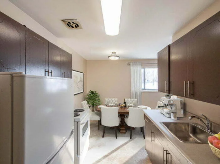 Kildare Gardens rental photo at 696 Kildare Ave. E, Winnipeg, MB