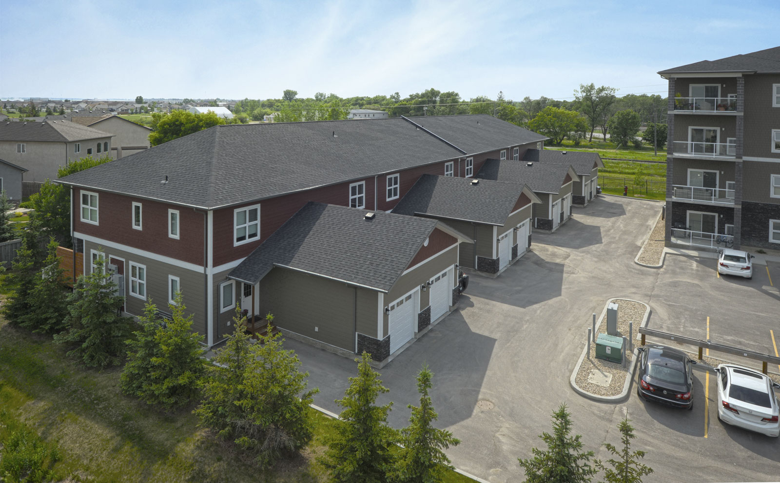 The Ridge rental at 2350-2360 McGillivray Boulevard, Winnipeg, MB