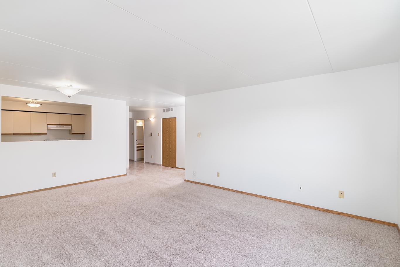 Fort Garry Place I rental photo at 55 Garry St, Winnipeg, MB