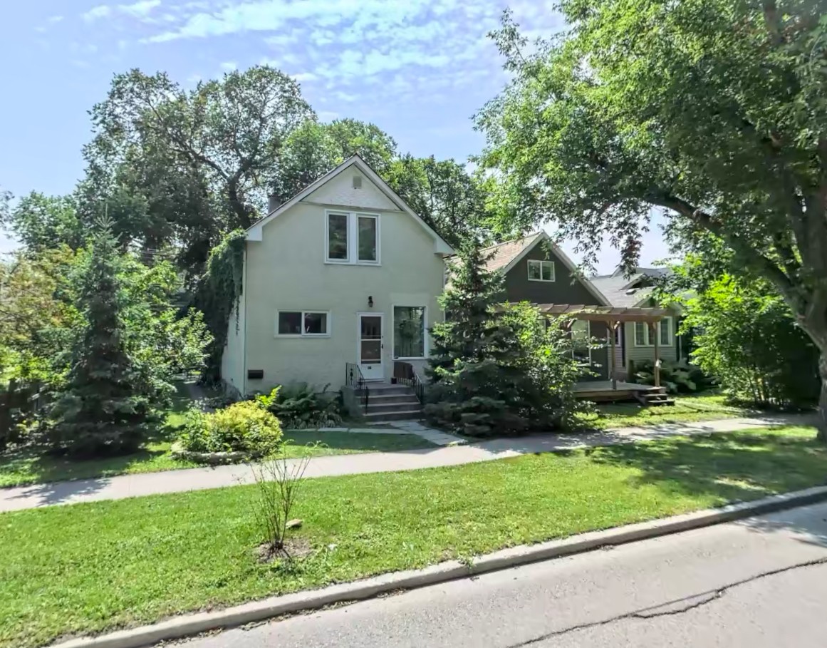 Dollard Boulevard Houses rental at 154-172 Dollard Boulevard, Winnipeg, MB