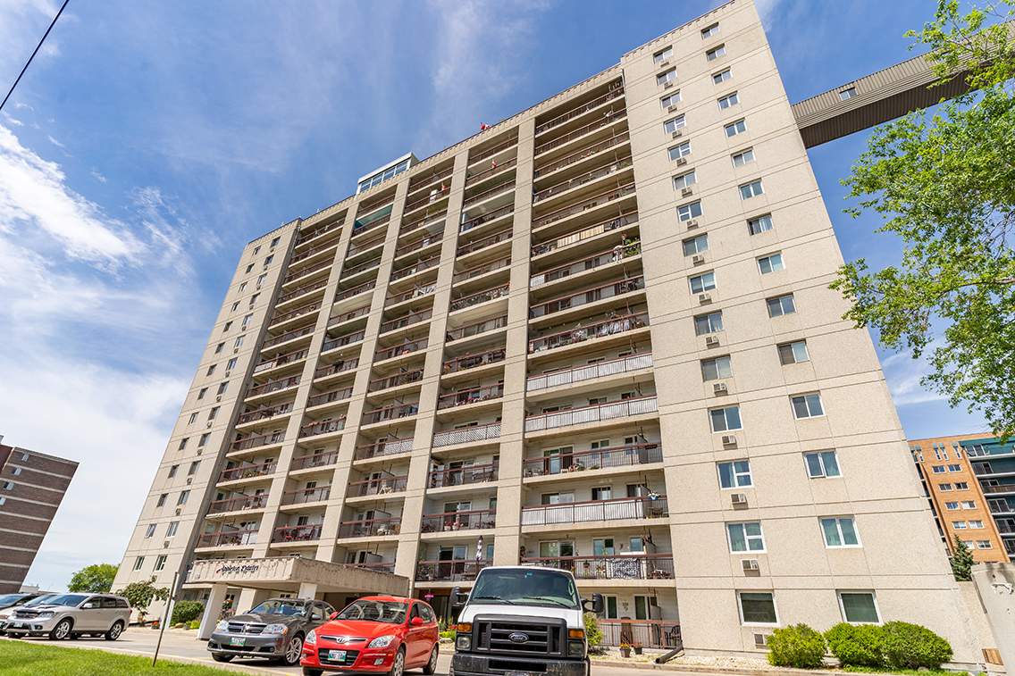 Appleton Estates I rental at 133 Niakwa Road, Winnipeg, MB