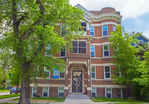 626 Jessie Apartment rental at 626 Jessie Avenue, Winnipeg, MB, R3M 1A4