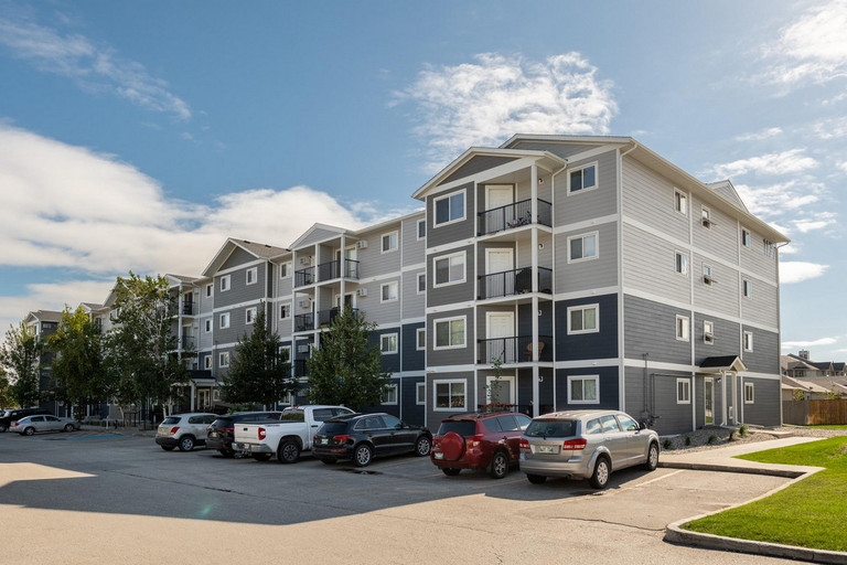 Riverbend Terrace rental photo at 2471 Main Street, Winnipeg, MB