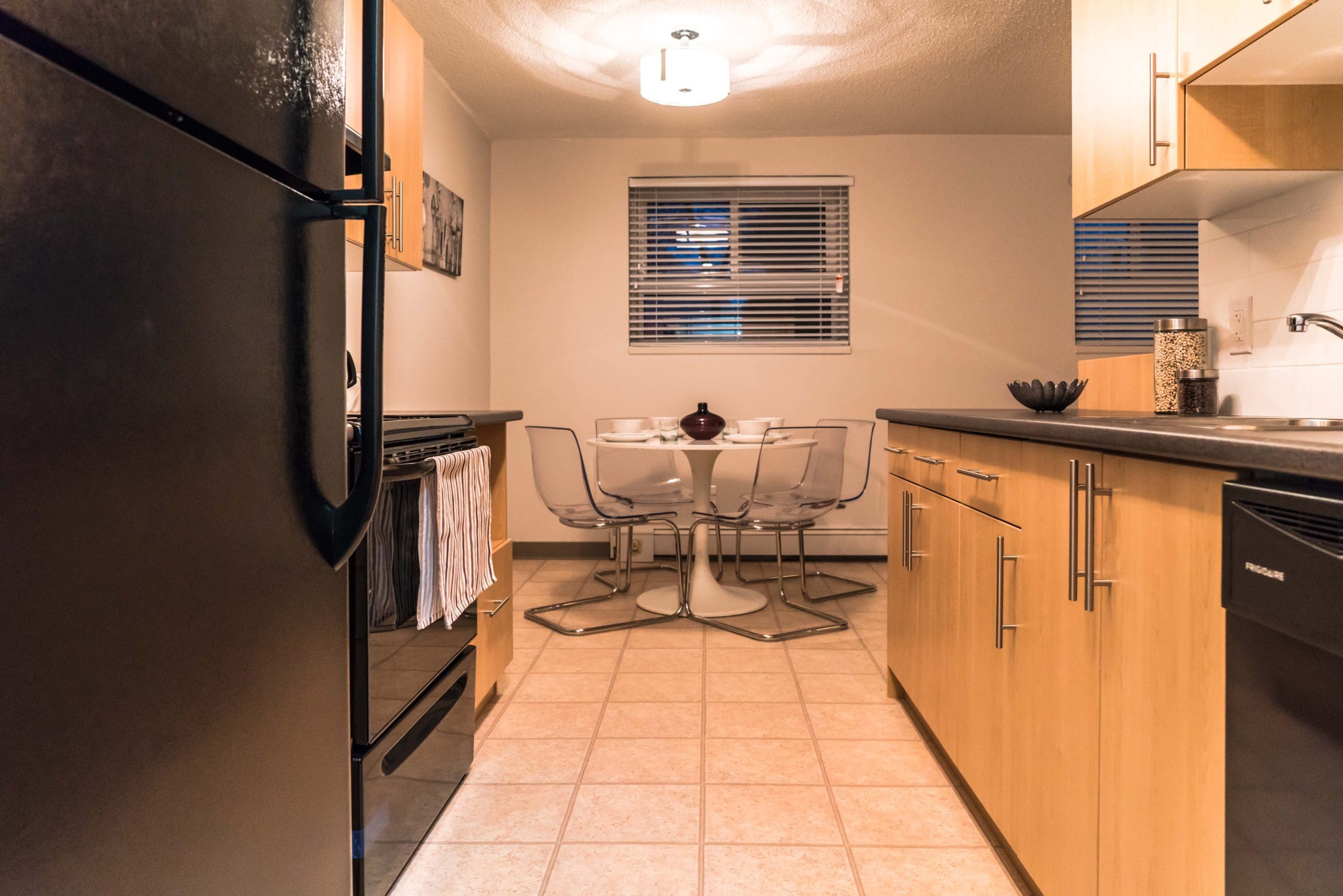Owen Apartments rental photo at 650 Stafford Street, Winnipeg, MB