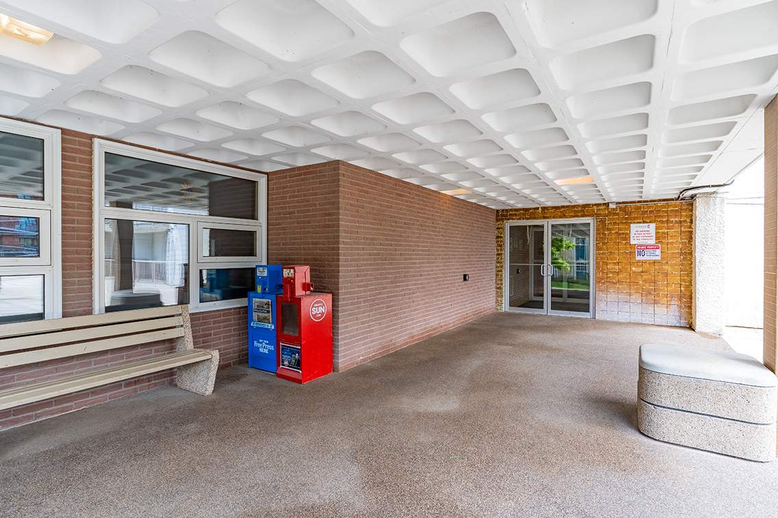 Chateau Guay rental photo at 231 Goulet St, Winnipeg, MB