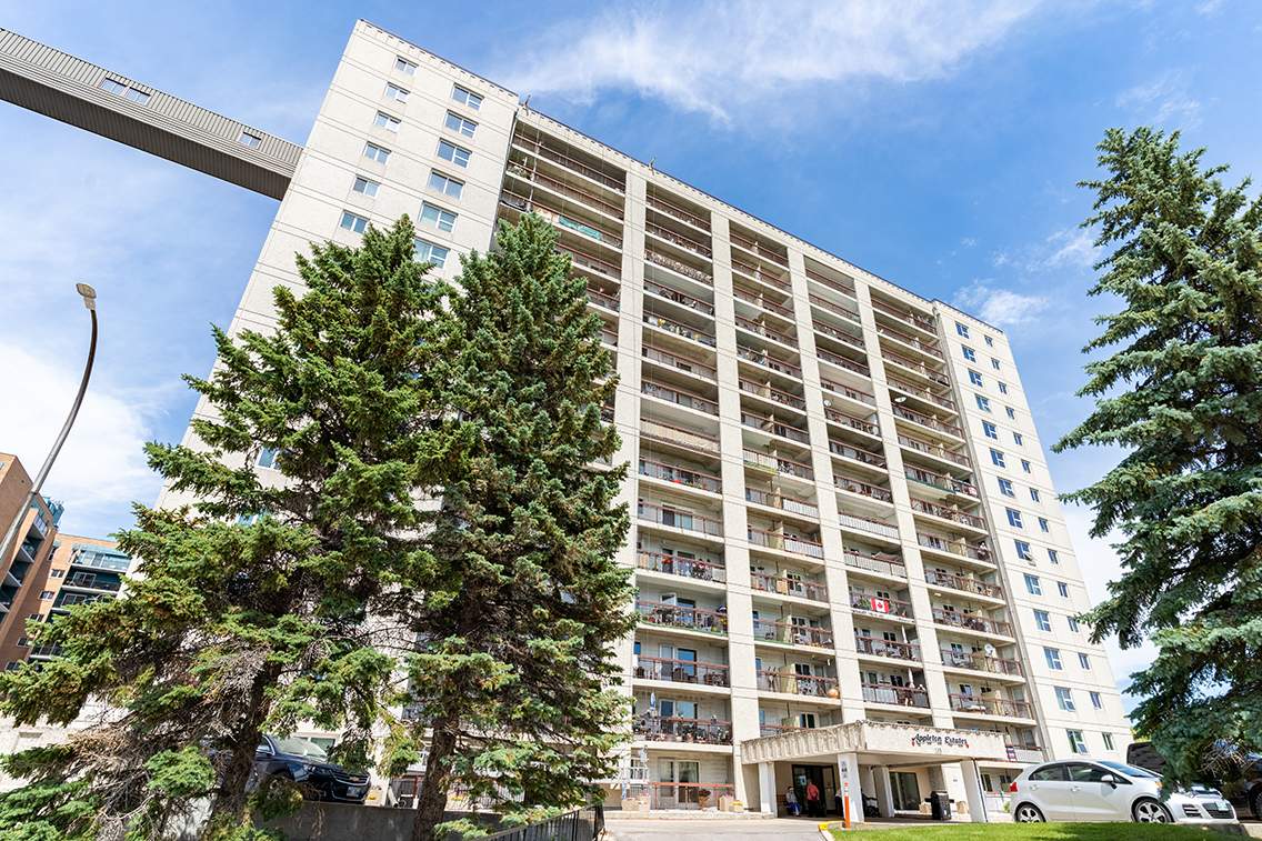 Appleton Estates II rental at 135 Niakwa Road, Winnipeg, MB